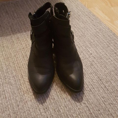 Aldo boots, str 37.