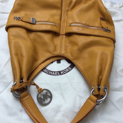 Michael Kors tote skinnveske