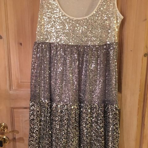 Vakker Riccovero sequin dress str 40