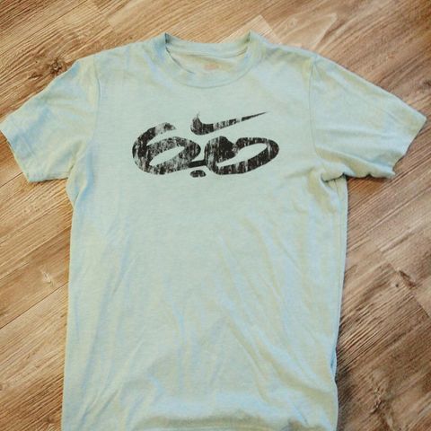 Nike 6.0 Tshirt t-Skort S/M