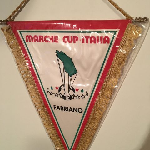 Marche Cup Italia - stor flott vintage vimpel