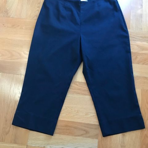 Shorts lang stoff elastisk str. 40