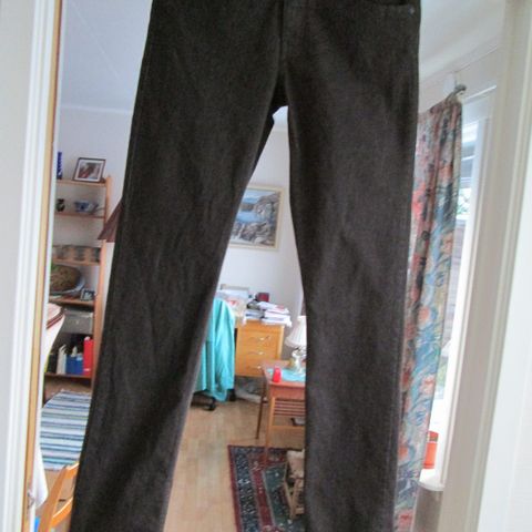 Ny damejeans 1/2 pris