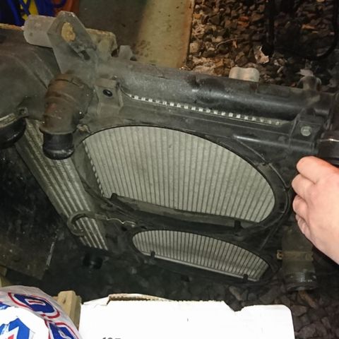 RADIATOR VW SHARAN 1,9 TDI 2003 MOD