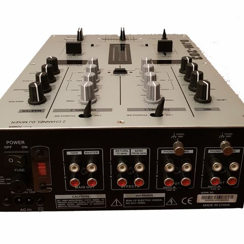 DJM-203 - 2 Kanals DJ Mixer (TILBUD)