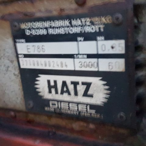 Hatz E786 motor med hydrolikk pumpa/tank