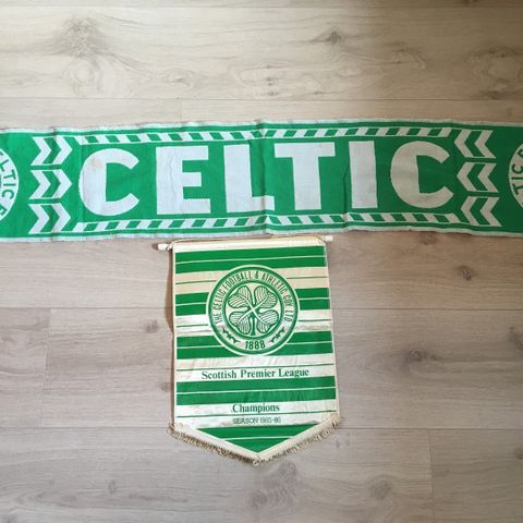 Stor gammelt Celtic skjerf og vimpel