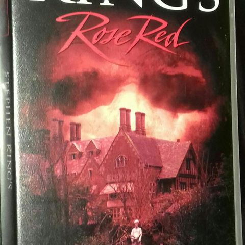 VHS SMALL BOX.STEPHEN KING'S ROSE RED.