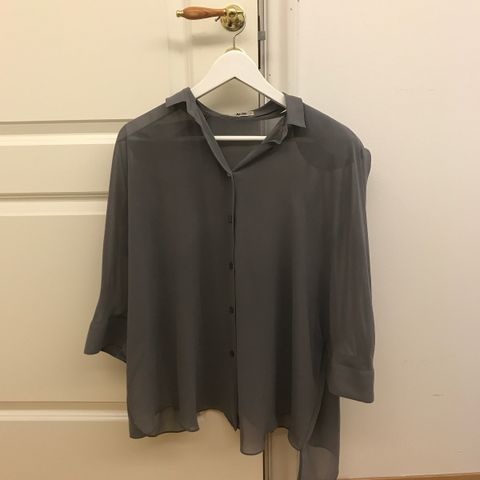 Skjorte/bluse fra Acne