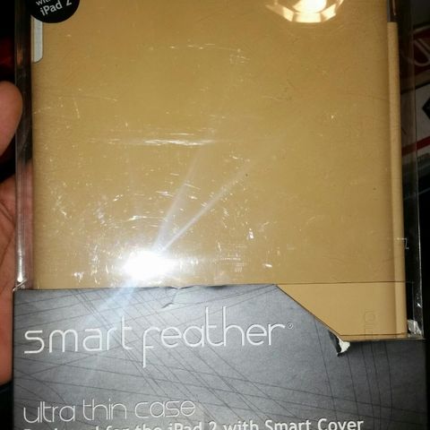 IPad 2 back cover can work with "smart cover"