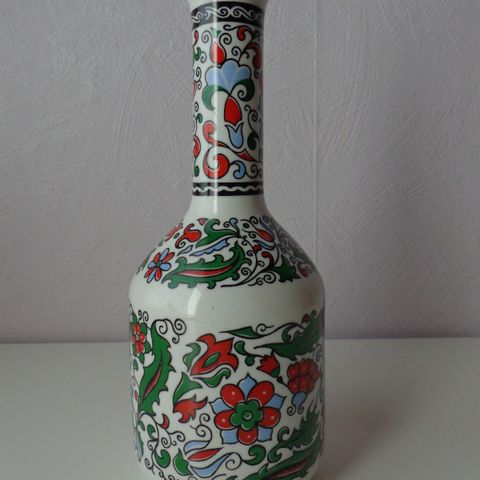 Karaffel S.&E.&A. METAXA 40 Years old, Greece Hand made Porcelain