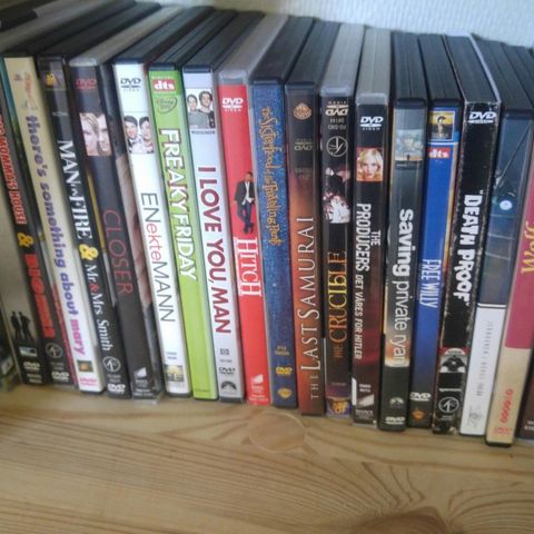 Mange gode filmer/DVD'er - se liste