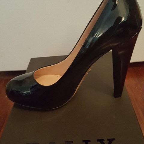 Bally pumps str. 39 lakk sko