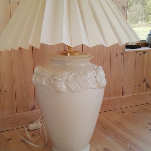 Keramikk bordlampe