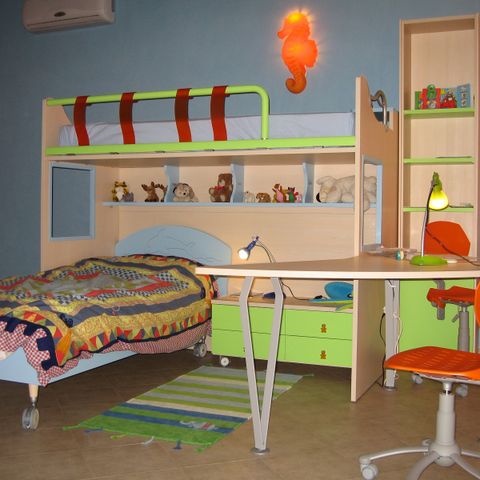 Ekslusive  barneromsmøbler til salgs, italiensk design