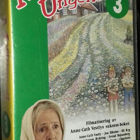 VHS SMALL BOX.MORMOR OG DE 8 UNGENE.