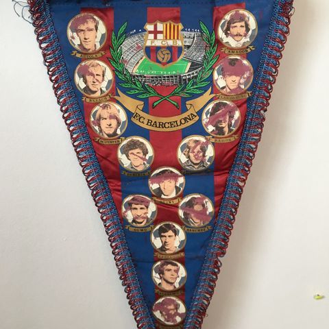 FC Barcelona vimpel fra 80-tallet, 50 cm lang