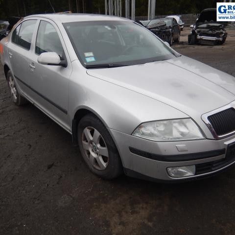 SKODA OCTAVIA 2005-2008 SELGES I DELER