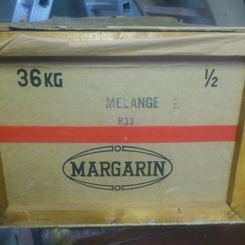 Retro margarin kasse.