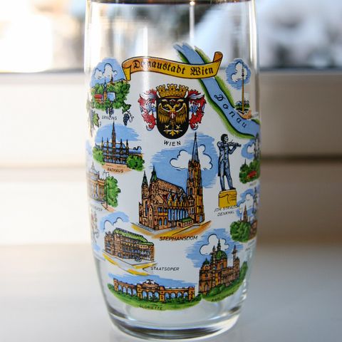 Vintage glass med motiv fra Wien - samleobjekt :)