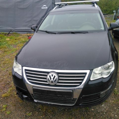 VW Passat 2.0 2007mod selges i deler