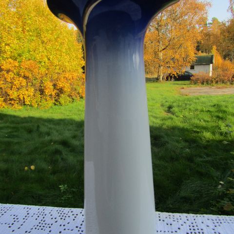 Vase fra Royal porzellan Bavaria KPM