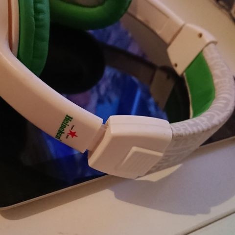 Heineken headsett