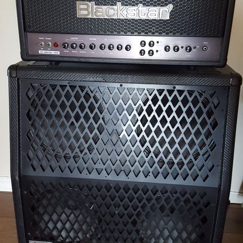 Blackstar HT metal 100 med Marshall Dave Mustain signatur 4*12 kabinett.