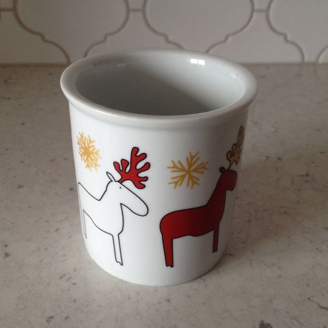 Porcelain Christmas / Xmas Reindeer Table Pot