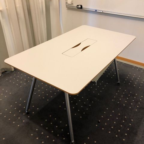 3 stk Skandiform, møtebord - konferansebord - (140x80 cm)- BRUKTE MØBLER