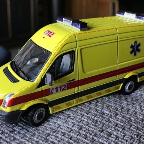 VW Crafter Belgisk ambulanse fra WSI