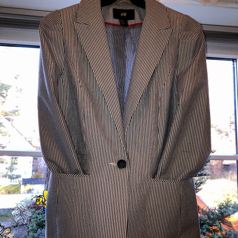 Stilig jakke / dressjakke / stripete blazer - størrelse 38 - ikke brukt