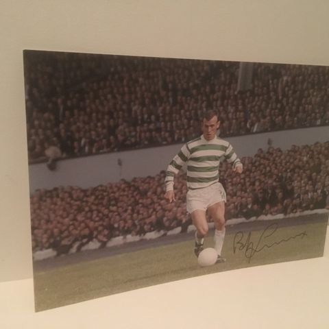 Celtic - Fantastisk signert fotografi av legenden Bobby Lennox med COA