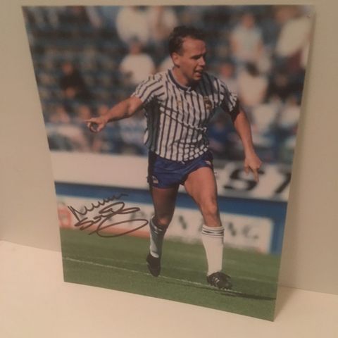 Sheffield Wednesday - Mel Sterland signert 20x25 cm fotografi