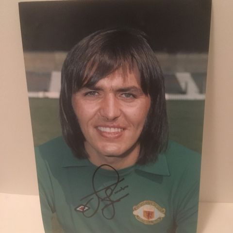 Manchester United - Fantastisk Jimmy Rimmer signert A4-fotografi med COA