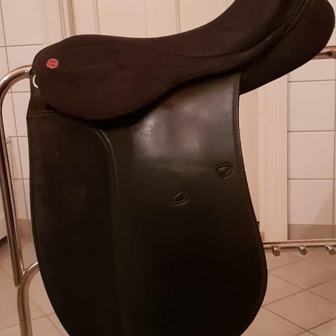 Annonsebilde