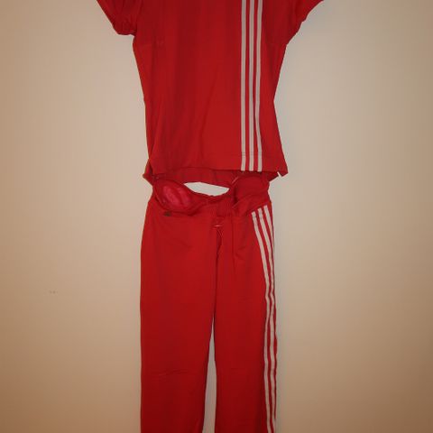 Adidas klassisk Palazzo bukse og topp Rød med hvite striper