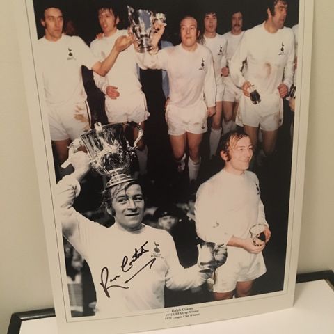 Tottenham Hotspur - fantastisk fotocollage signert Ralph Coates