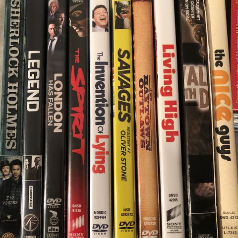 DVD filmer selges samlet  