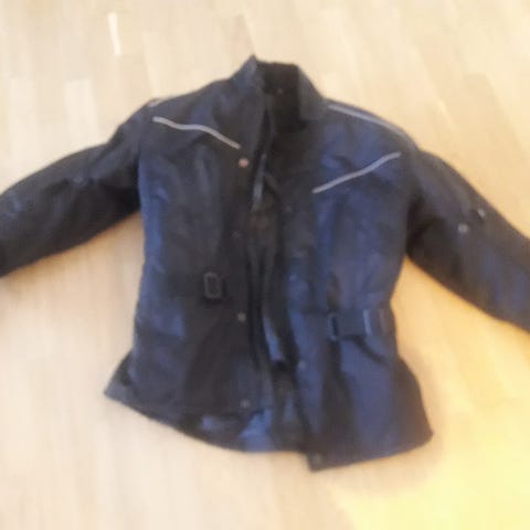 Annonsebilde
