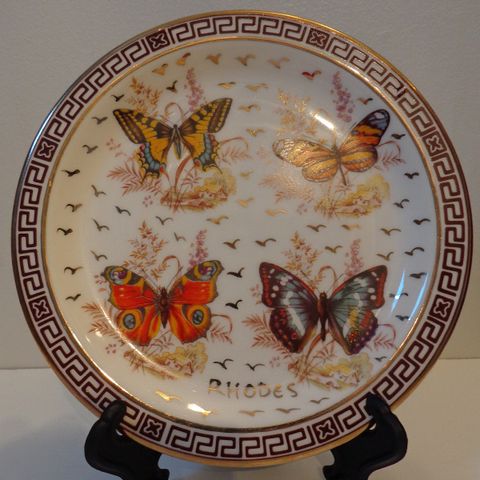 Fin Keramikk Plate/Tallerken -Handmade by "Lindos" Keramik "Rhodes"