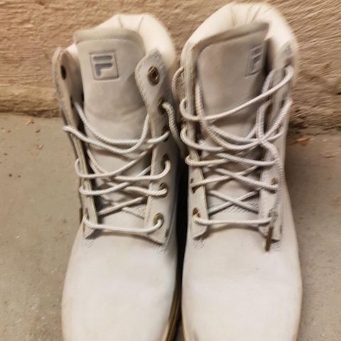 Fila boots