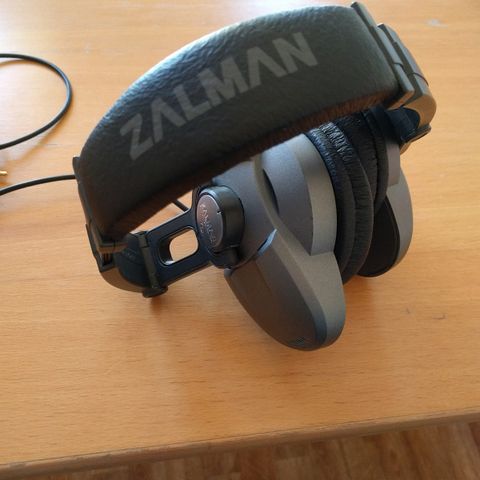 Zalman 5.1 surround headsett