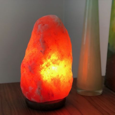 Håndlagd saltkrystall lamper fra Himalaya / salt lampe