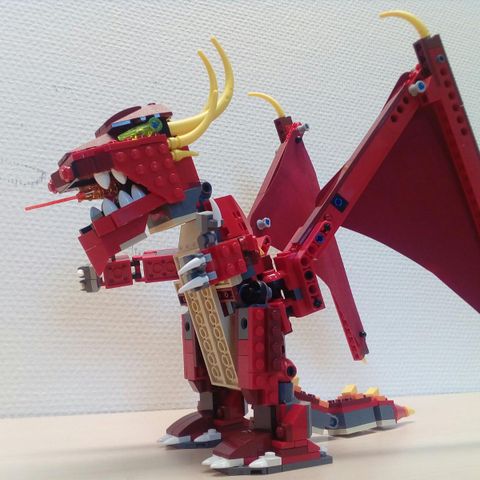 Fiery Legend (6751) fra Lego Creator