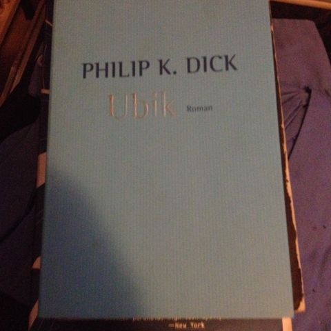 Ubik av Philip K Dick til salgs. Denne er på tysk.