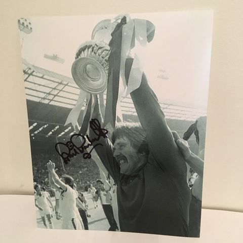 West Ham United - keeperlegende Phil Parkes signert 20x25 cm fotografi med COA