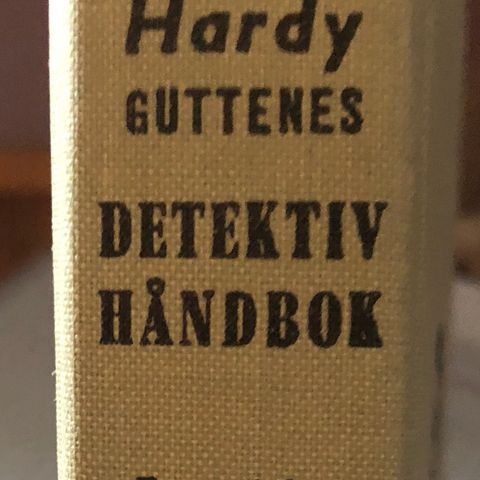 Hardy guttenes detektivhåndbok fra 1959 - samleobjekt