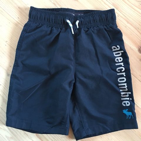 Abercrombie shorts str 5/6 år