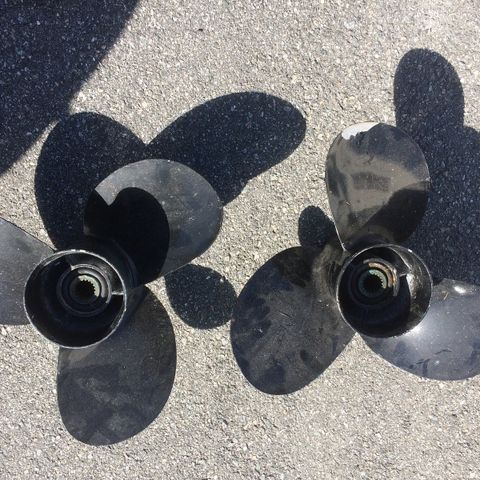 Mercruiser Bravo2 propeller